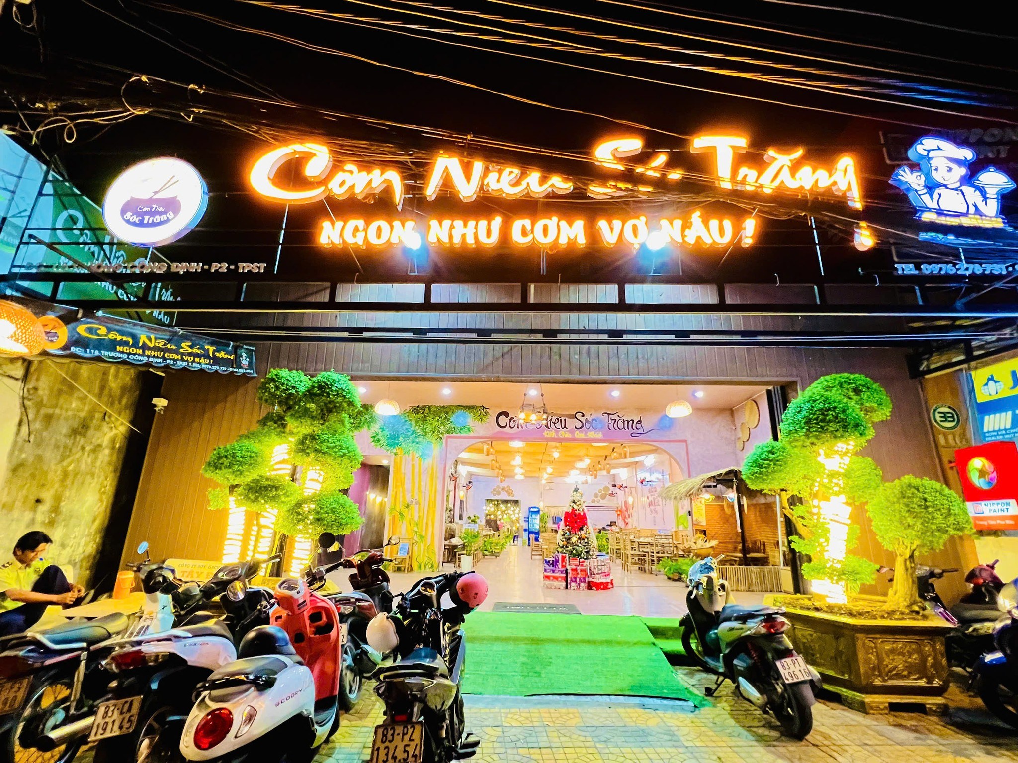 Nhà hàng Đồng Quê Sóc Trăng - Không gian bên ngoài